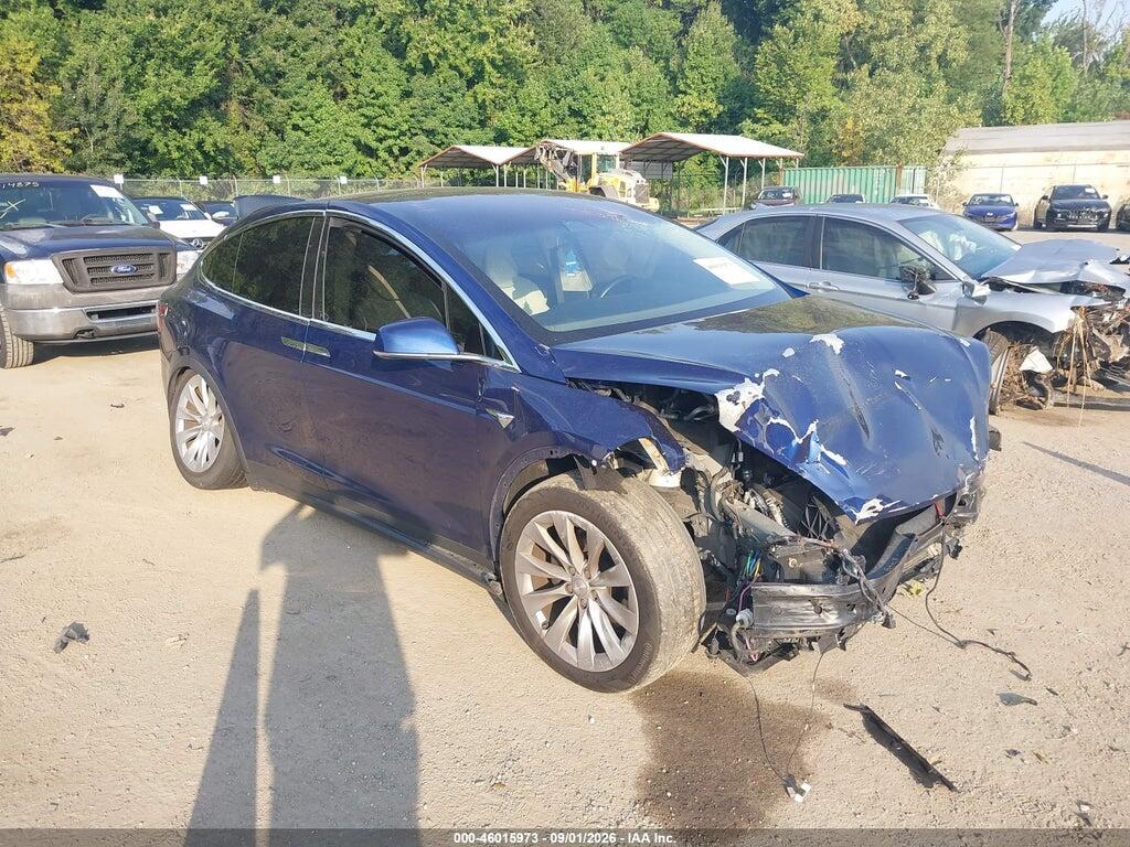2017 TESLA MODEL X 5YJXCAE22HF058131