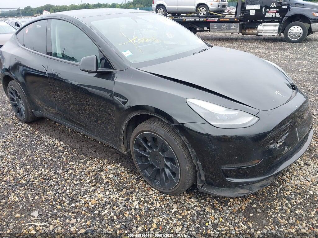 2023 TESLA MODEL Y 7SAYGDEE0PA183390