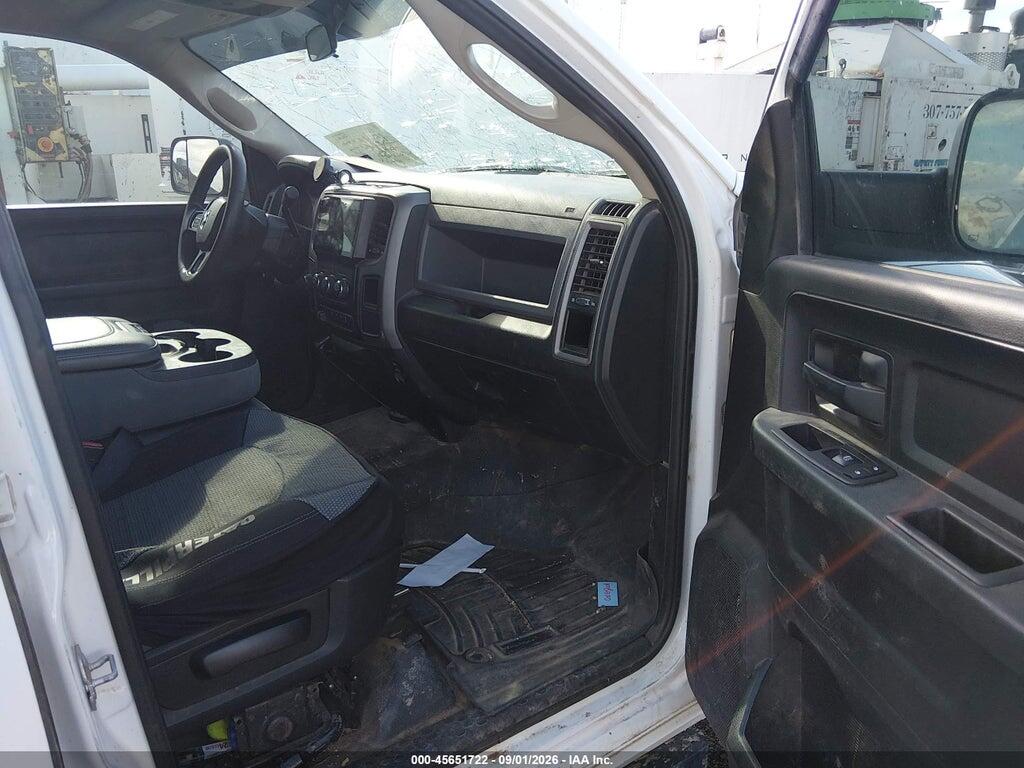 3C6UR5HL8JG237682 2018 RAM 2500 photo no. 5