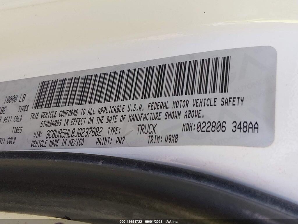 3C6UR5HL8JG237682 2018 RAM 2500 photo no. 9