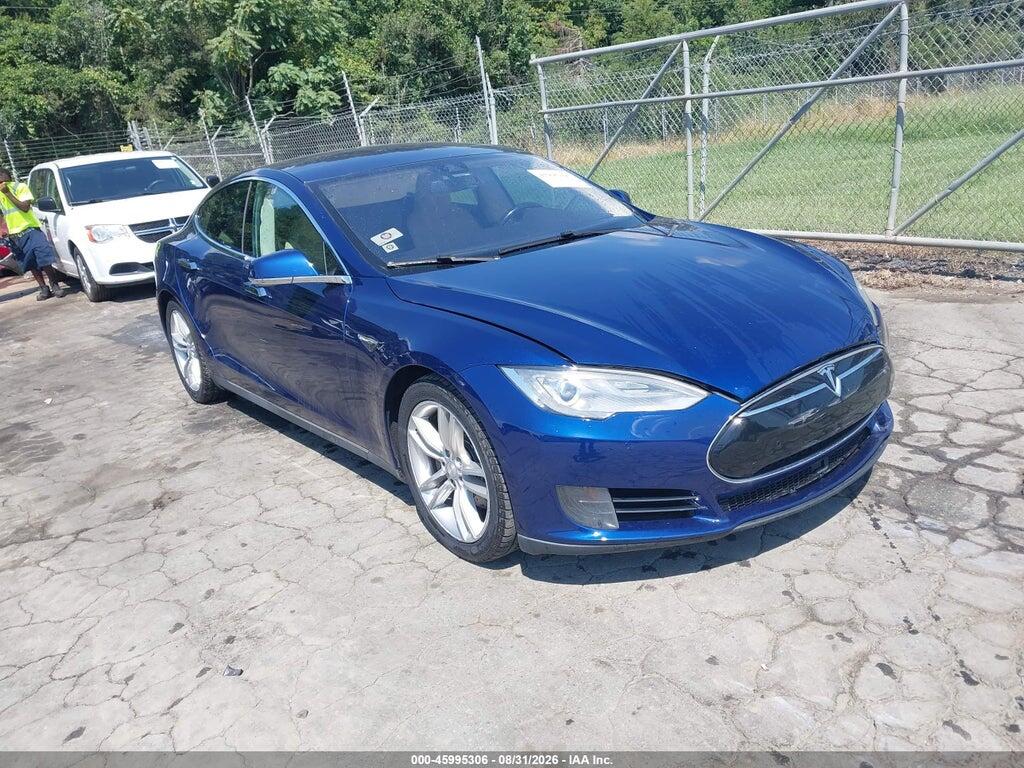 2015 TESLA MODEL S 5YJSA1S27FF088209