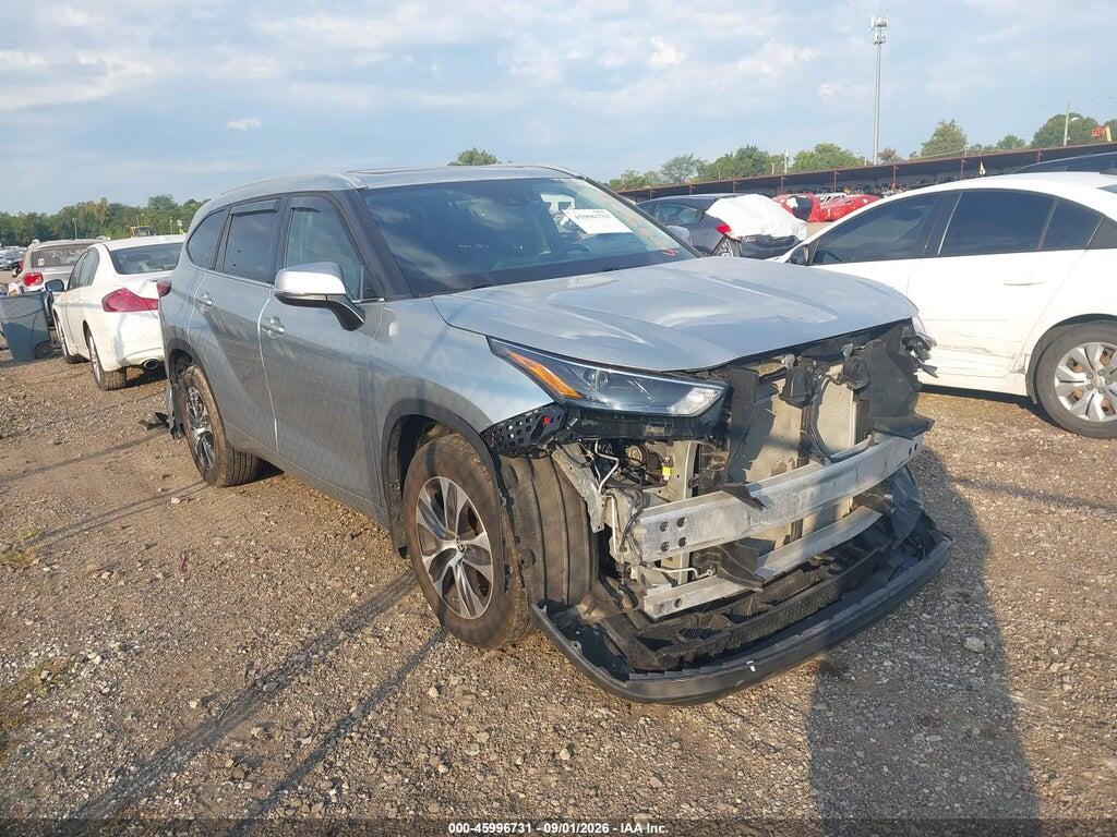 2022 TOYOTA HIGHLANDER 5TDGZRBH1NS585977