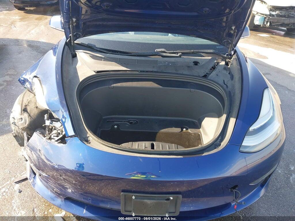 5YJ3E1EB5JF080722 2018 TESLA MODEL 3 photo no. 10