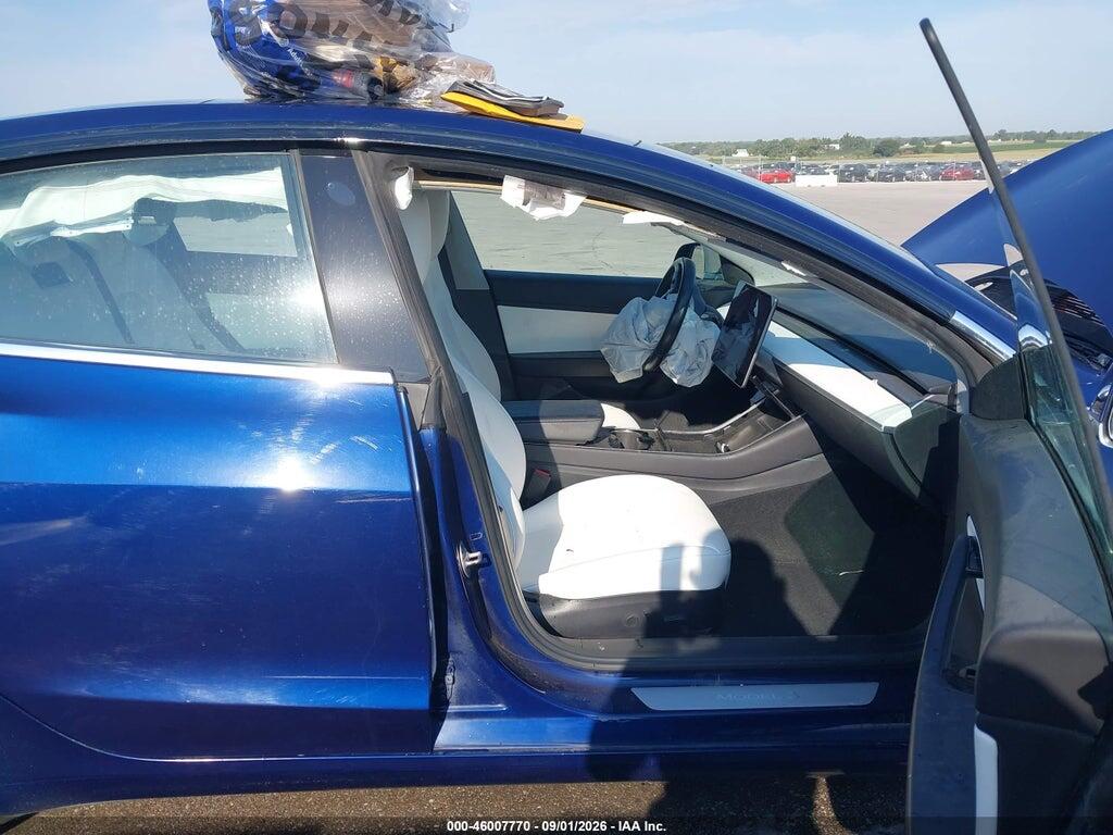 5YJ3E1EB5JF080722 2018 TESLA MODEL 3 photo no. 5