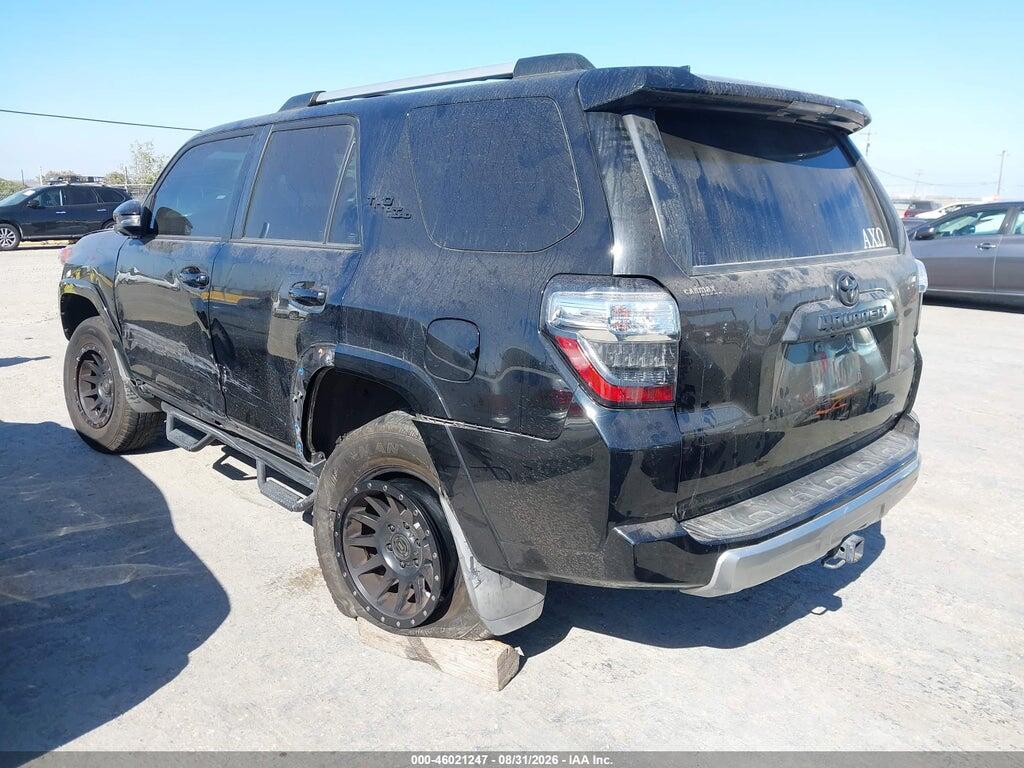 JTEBU5JR9J5548988 2018 TOYOTA 4RUNNER photo no. 3