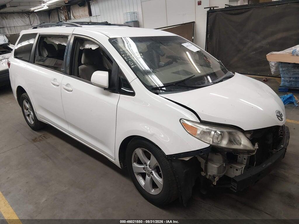 2015 TOYOTA SIENNA 5TDKK3DC3FS568838