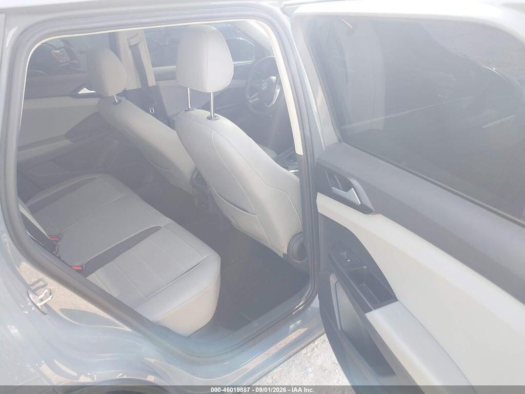 3VVLX7B26NM005810 2022 VOLKSWAGEN TAOS photo no. 8