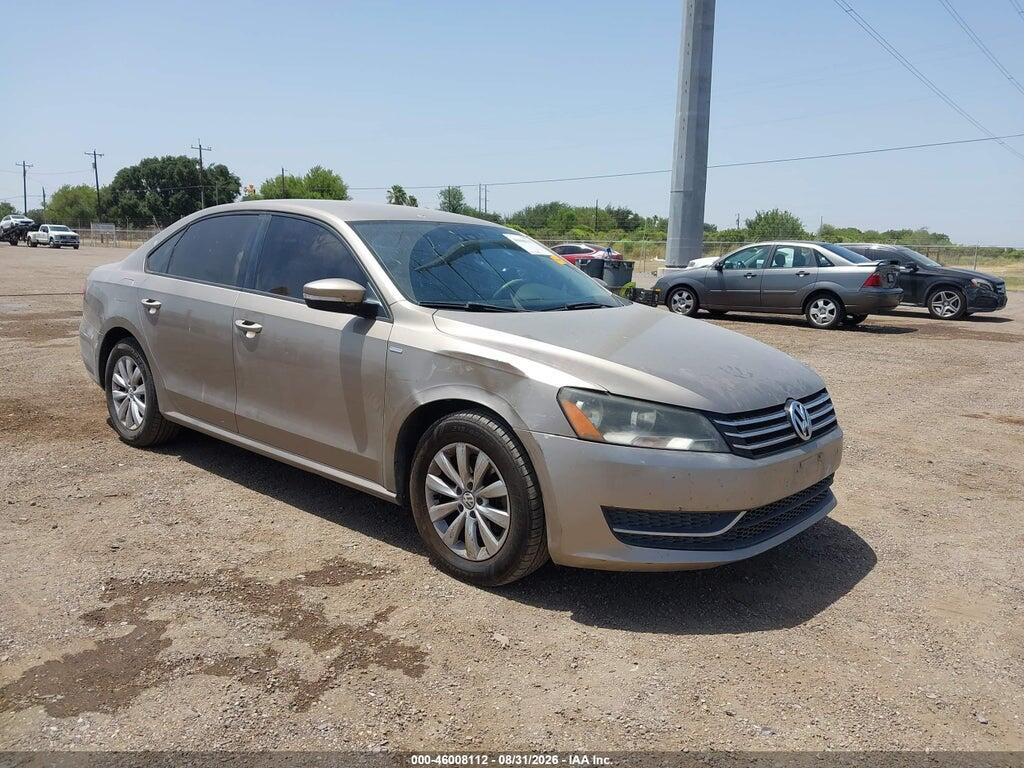 2015 VOLKSWAGEN PASSAT 1VWAT7A39FC014108