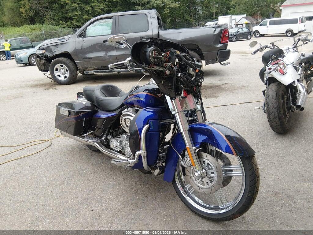 1HD1PJE144Y952853 2004 HARLEY-DAVIDSON FLHTCSE photo no. 1