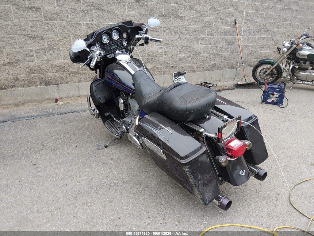 1HD1PJE144Y952853 2004 HARLEY-DAVIDSON FLHTCSE photo no. 3