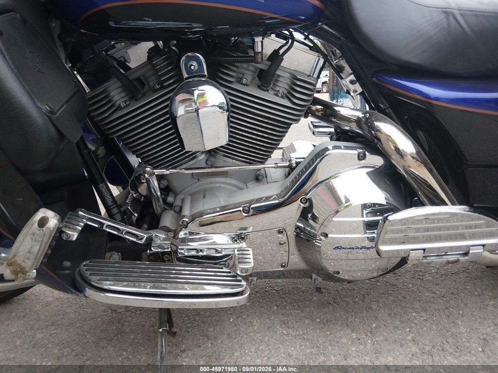 1HD1PJE144Y952853 2004 HARLEY-DAVIDSON FLHTCSE photo no. 9
