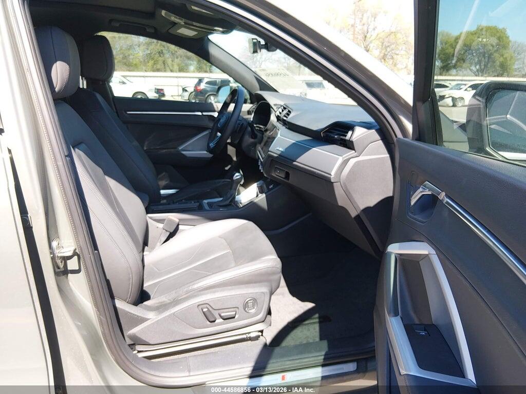 WA1DECF33N1072358 2022 AUDI Q3 photo no. 5