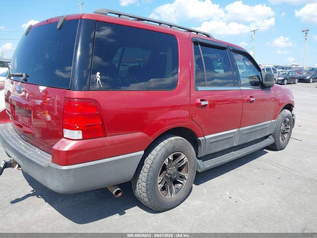 1FMPU16575LA71581 2005 FORD EXPEDITION photo no. 4