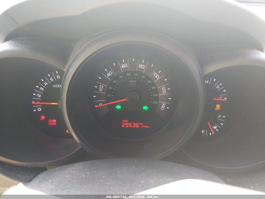 KNDJT2A13B7733569 2011 KIA SOUL photo no. 7