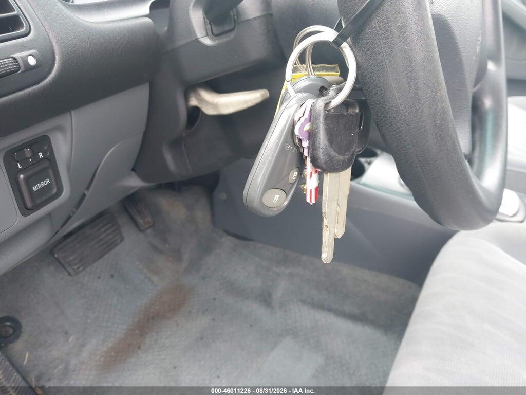 1HGES16505L028557 2005 HONDA CIVIC photo no. 11