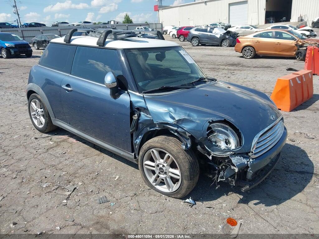 2011 MINI COOPER WMWSU3C53BT095321