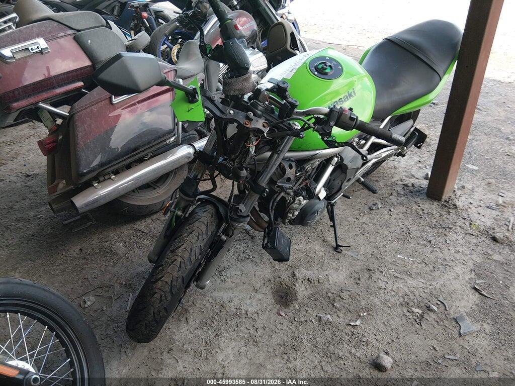 JKAEXEC149DA38353 2009 KAWASAKI EX650 photo no. 2