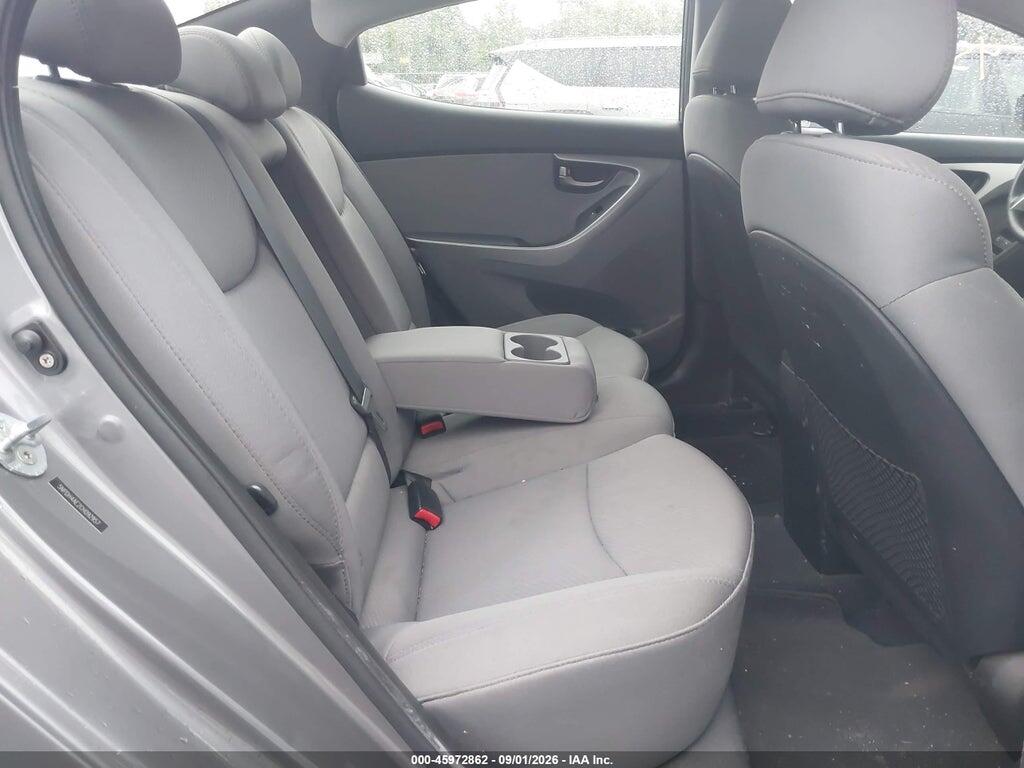 5NPDH4AE2CH092957 2012 HYUNDAI ELANTRA photo no. 8