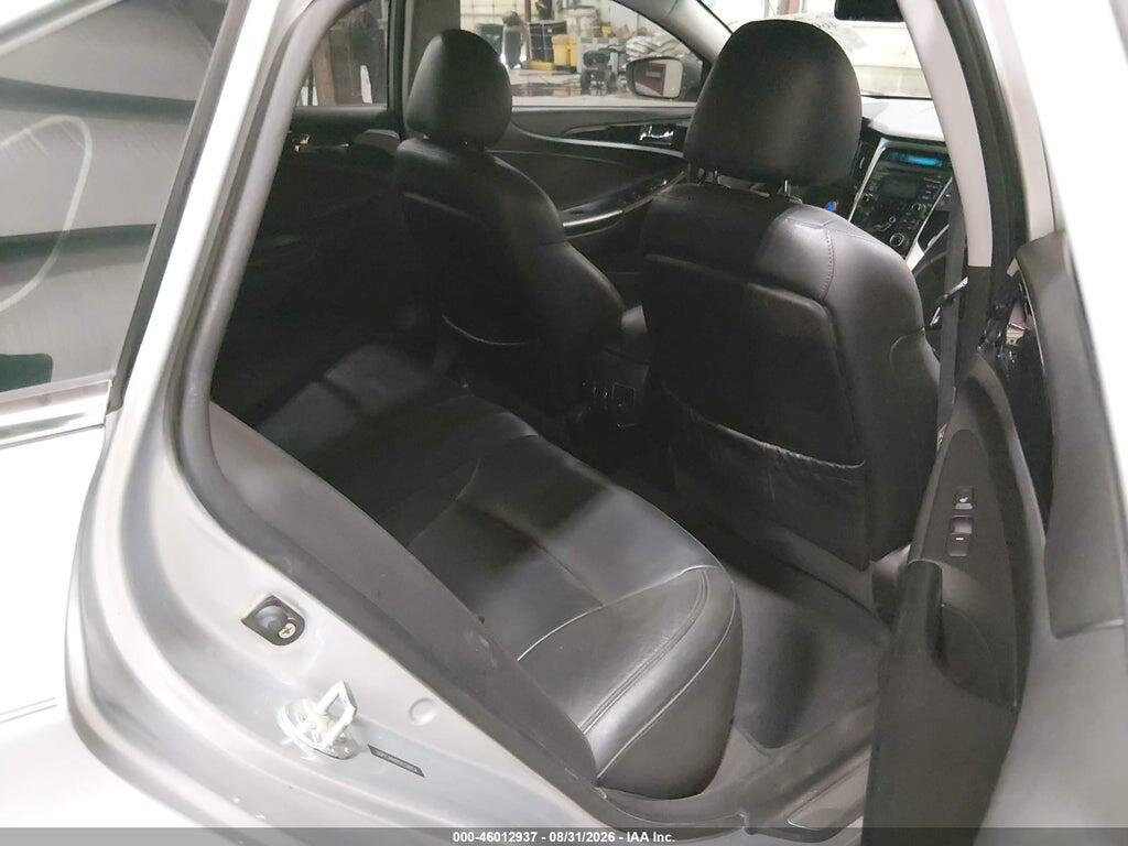 5NPEC4AB9CH338654 2012 HYUNDAI SONATA photo no. 8