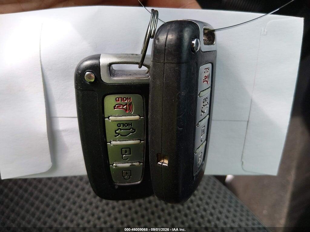 5NPEC4AC5CH412600 2012 HYUNDAI SONATA photo no. 11