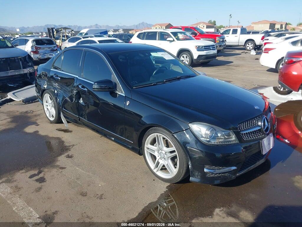 2012 MERCEDES-BENZ C 300 WDDGF8BB5CR196503