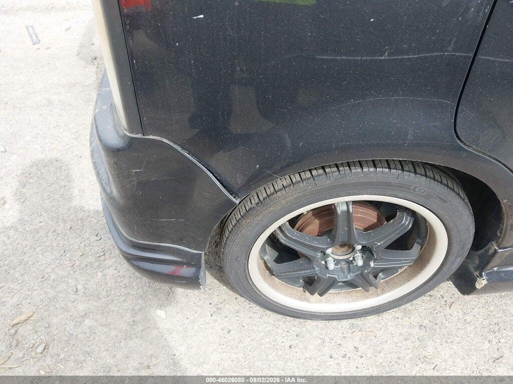 JTLKT334X50174783 2005 SCION XB photo no. 12