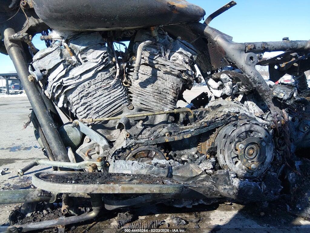 1HD1KBC12JB615586 2018 HARLEY-DAVIDSON FLHX photo no. 9