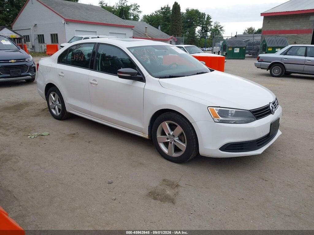 2011 VOLKSWAGEN JETTA 3VWLL7AJ4BM093106