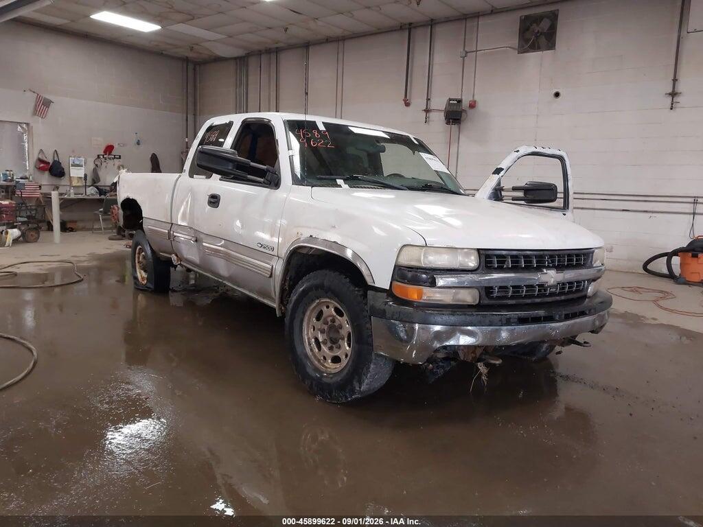 2000 CHEVROLET SILVERADO 2500 1GCFC29UXYE265025