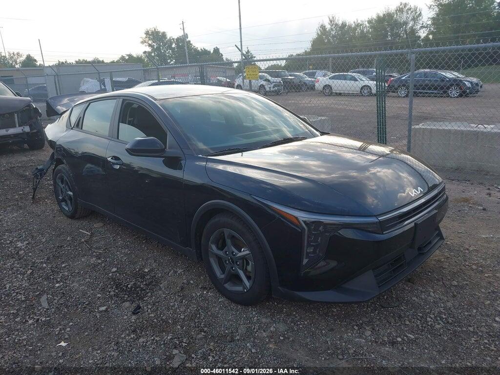 2025 KIA K4 3KPFT4DE1SE106868