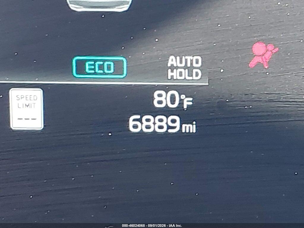 2025 KIA SPORTAGE PLUG-IN HYBRID X-LINE — Фото 15 из 16