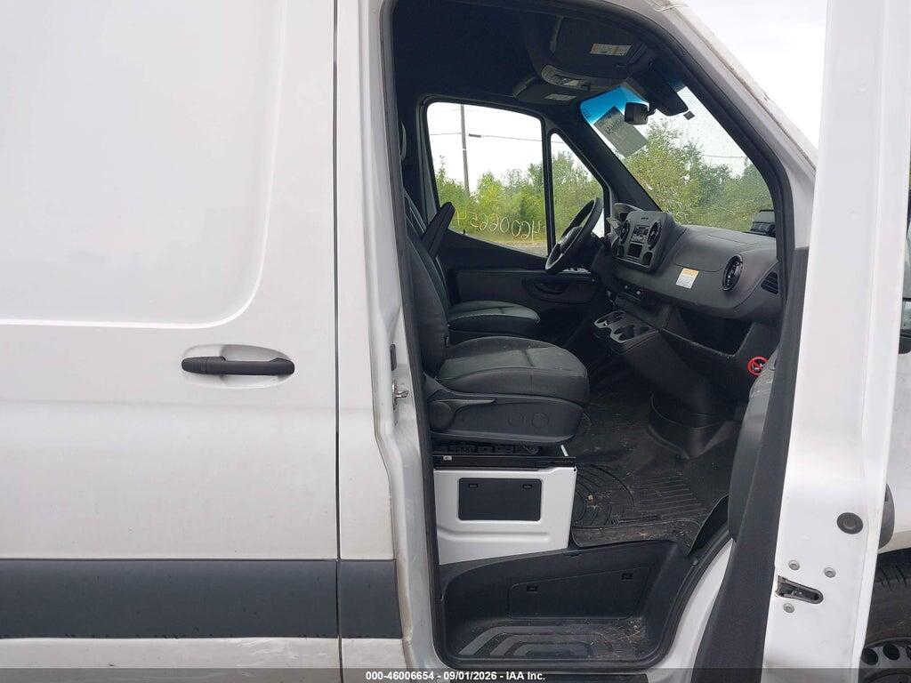 W1Y4NDHY9ST222084 2025 MERCEDES-BENZ SPRINTER 2500 photo no. 5