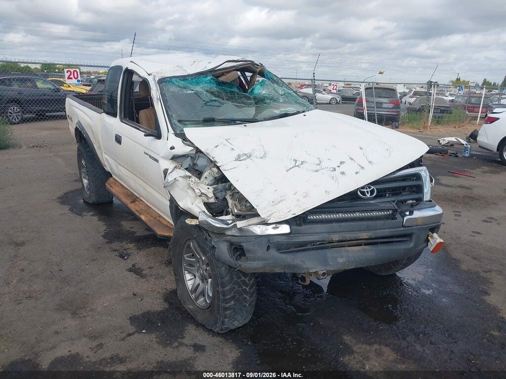 2000 TOYOTA TACOMA 5TEWN72N0YZ685609