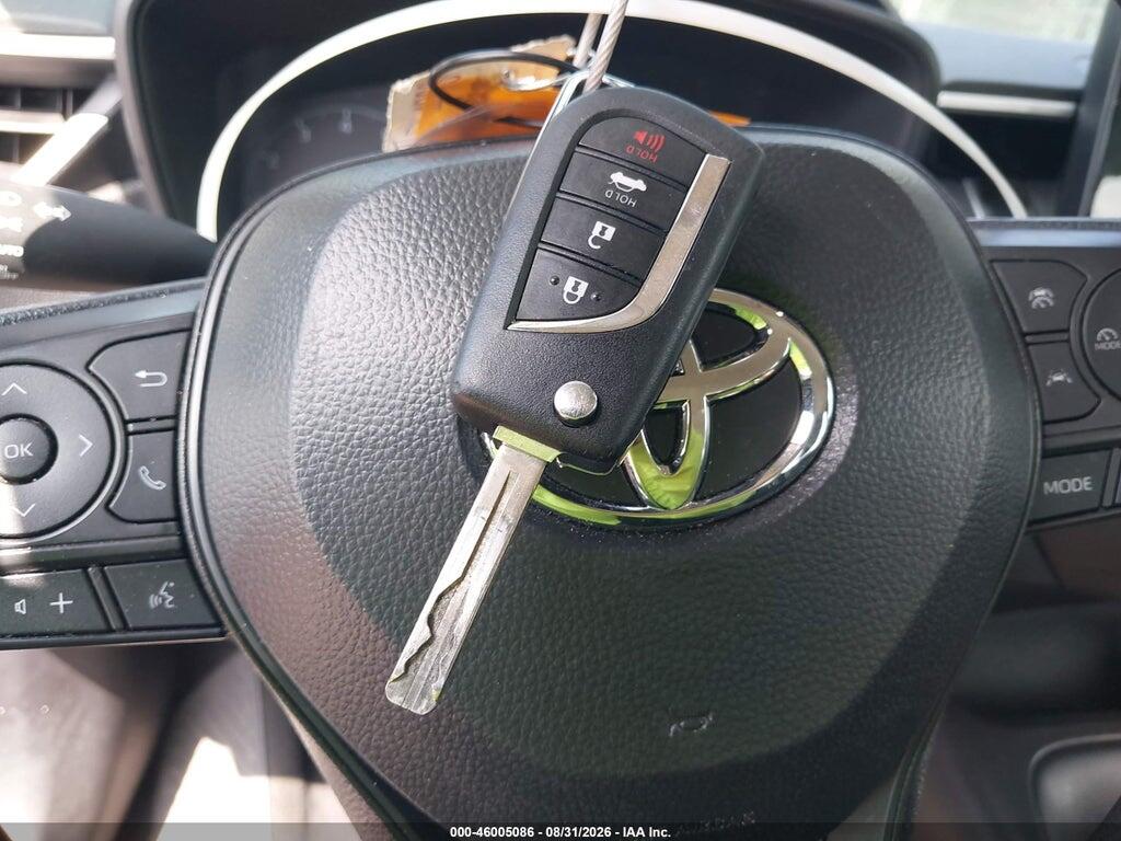 5YFB4MDE8SP337261 2025 TOYOTA COROLLA photo no. 11
