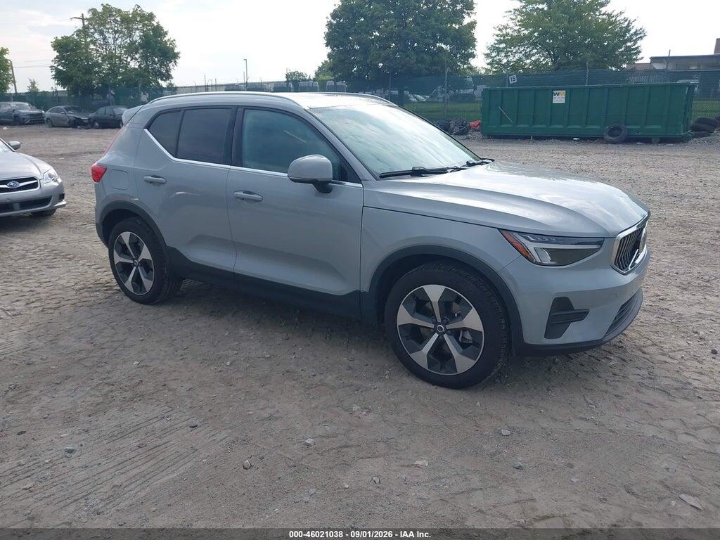 2025 VOLVO XC40 YV4L12UJ1S2532497