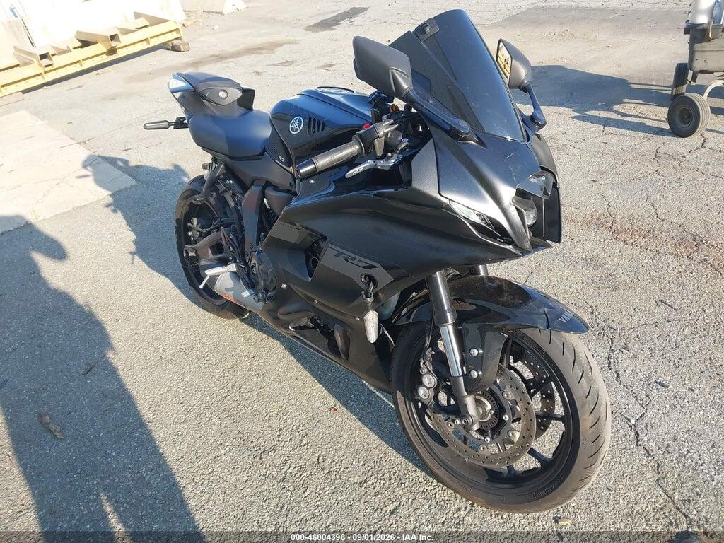 2025 YAMAHA YZFR7 JYARM38E6SA017648