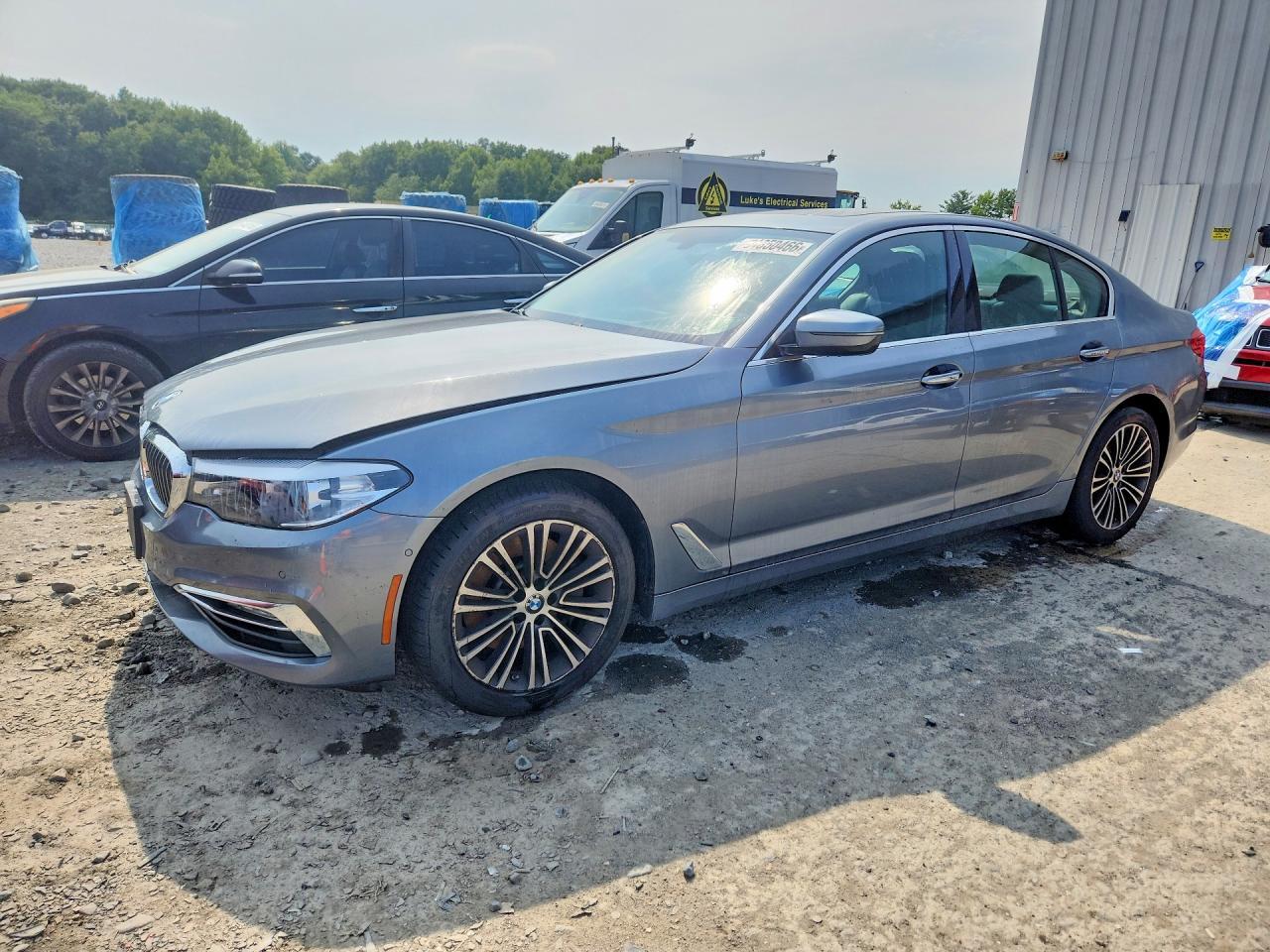 2017 BMW 530 WBAJA7C35HG905074