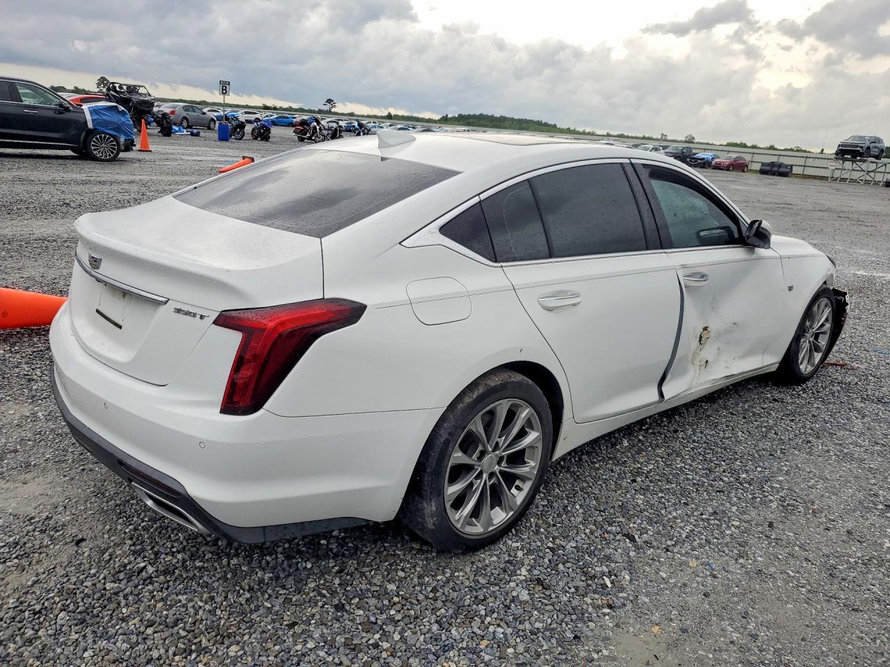 2021 CADILLAC CT5 PREMIUM LUXURY — Фото 3 из 12