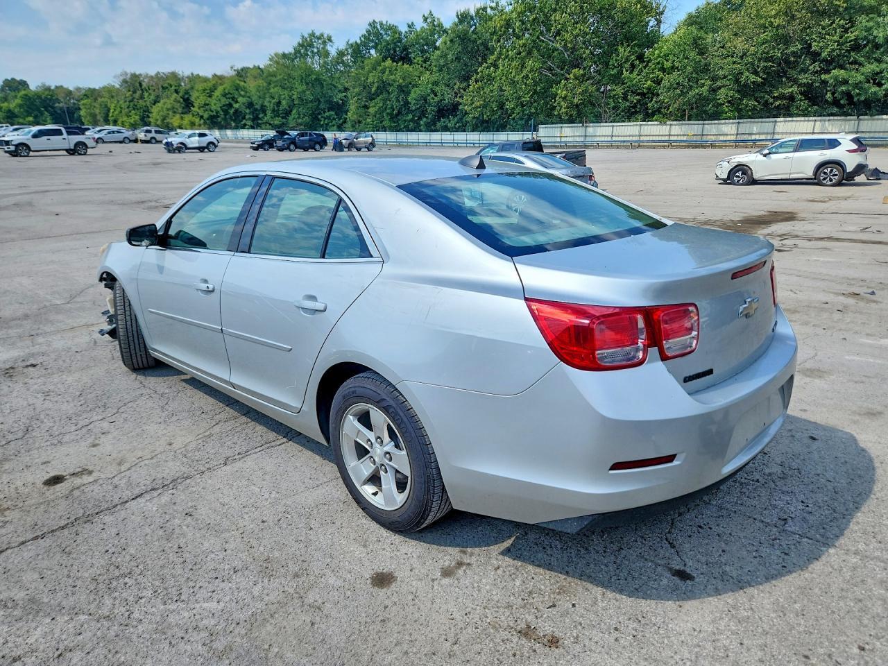 2013 CHEVROLET MALIBU LS — Фото 2 из 13