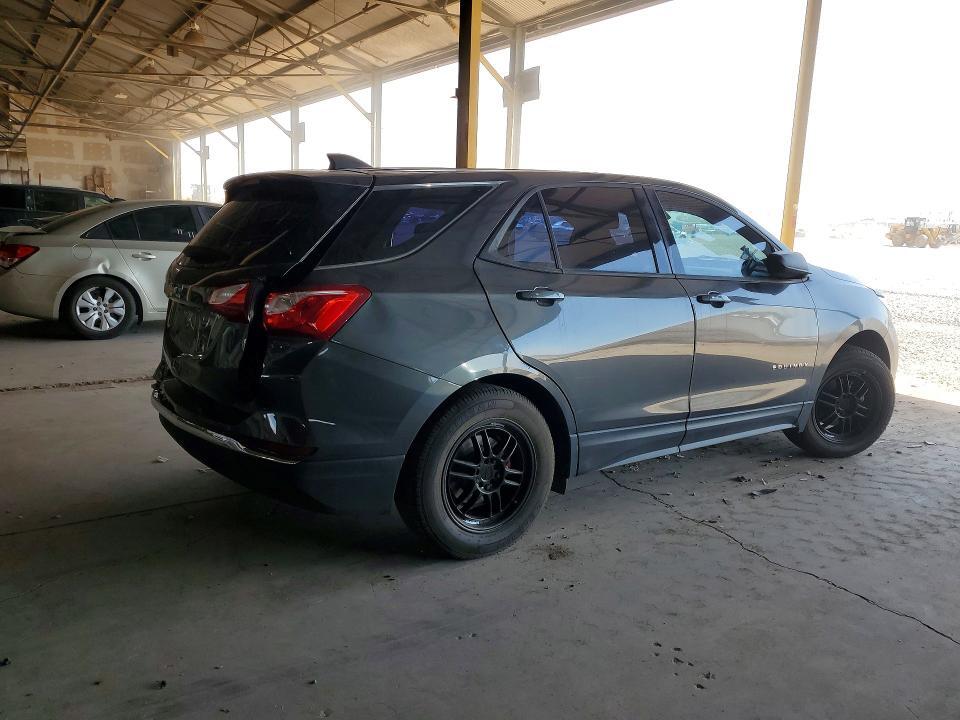 2GNAXHEV3J6264719 2018 CHEVROLET EQUINOX photo no. 3
