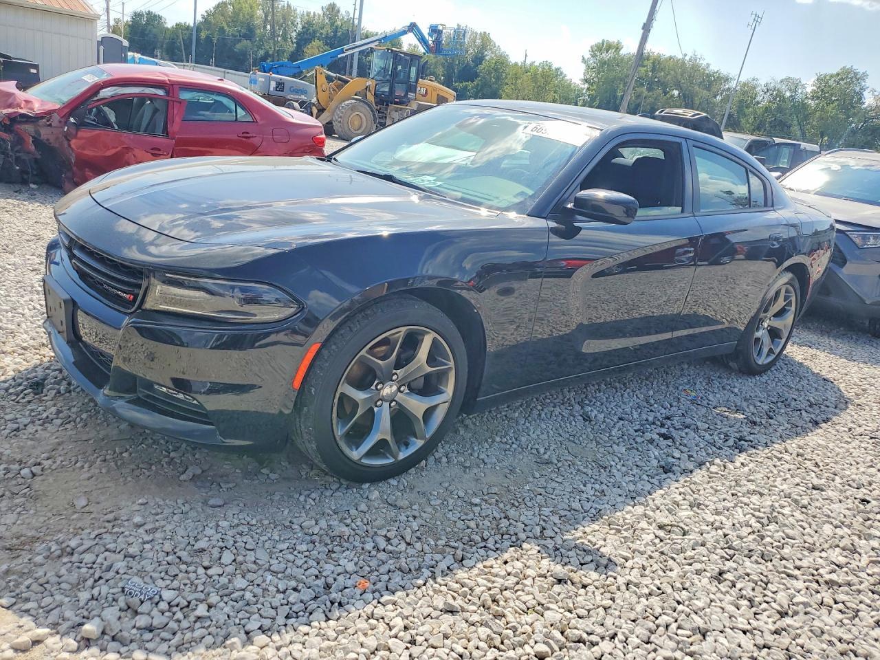 2016 DODGE CHARGER SXT