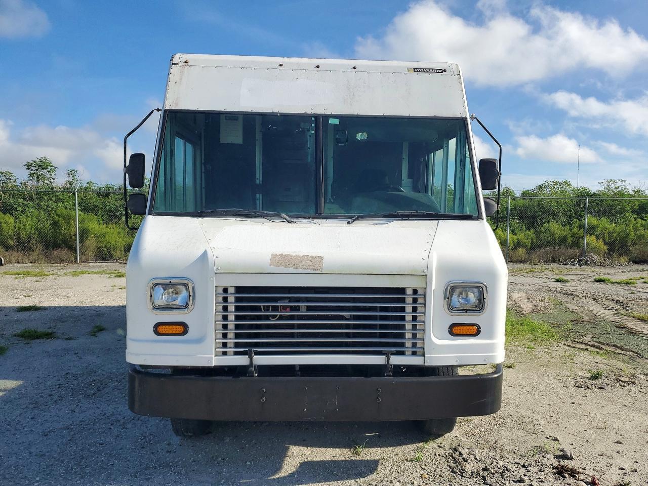 2012 FORD E350 - DELIVERY TRUCK — Фото 5 из 13