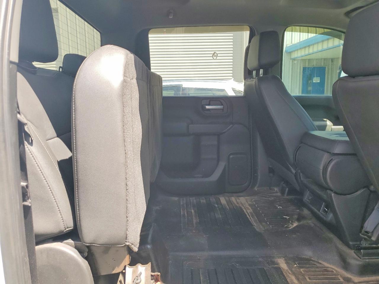 2021 GMC SIERRA C2500 HEAVY DUTY — Фото 10 из 12