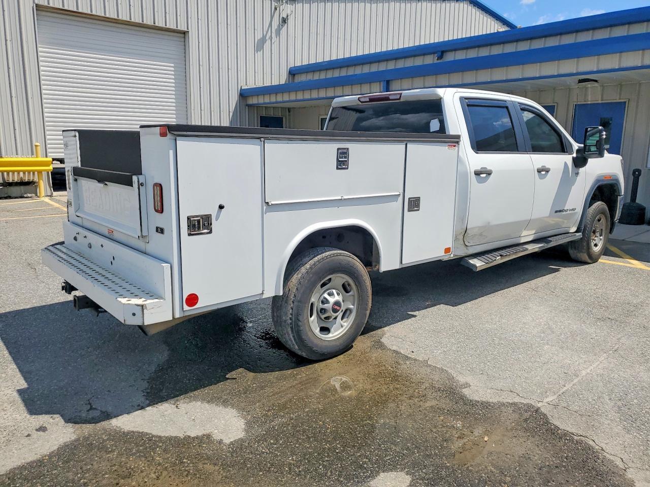 2021 GMC SIERRA C2500 HEAVY DUTY — Фото 3 из 12