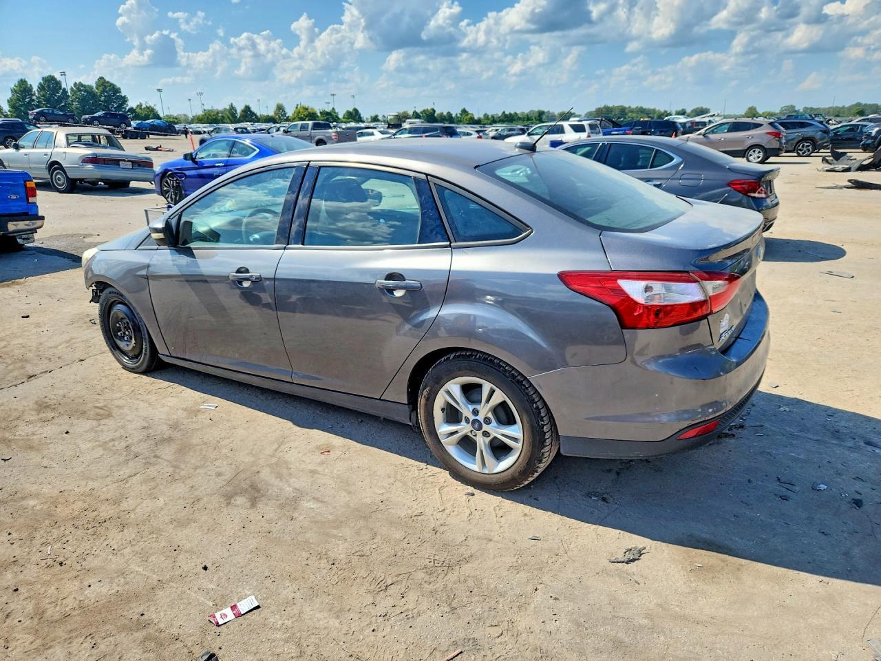 2014 FORD FOCUS SE — Фото 2 из 12
