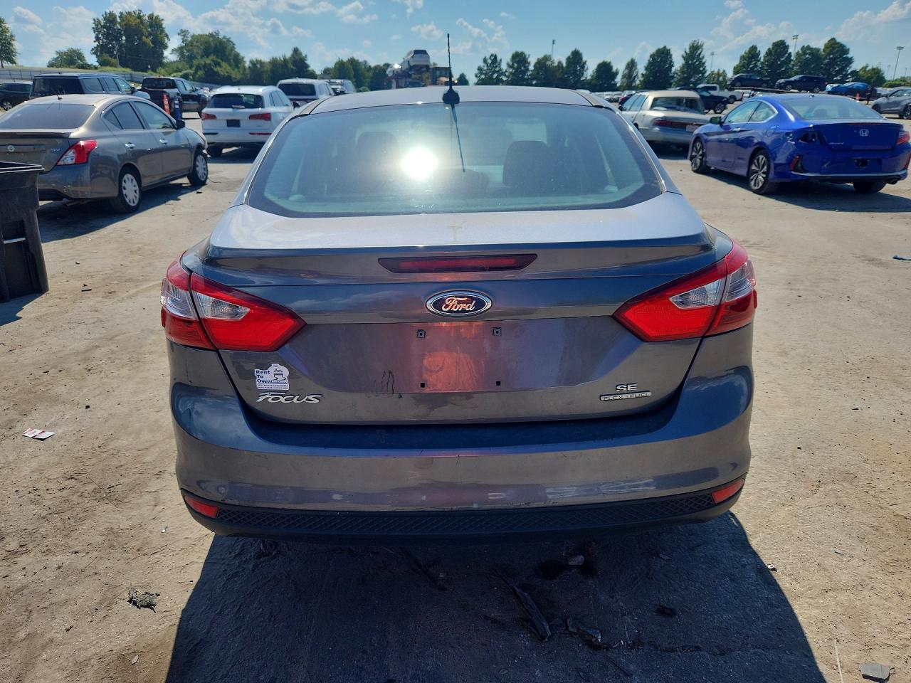 2014 FORD FOCUS SE — Фото 6 из 12