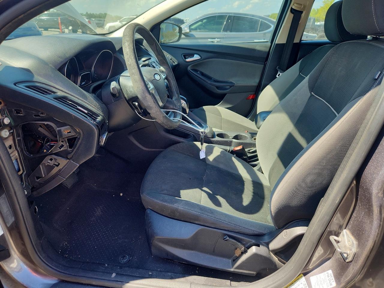 2014 FORD FOCUS SE — Фото 7 из 12