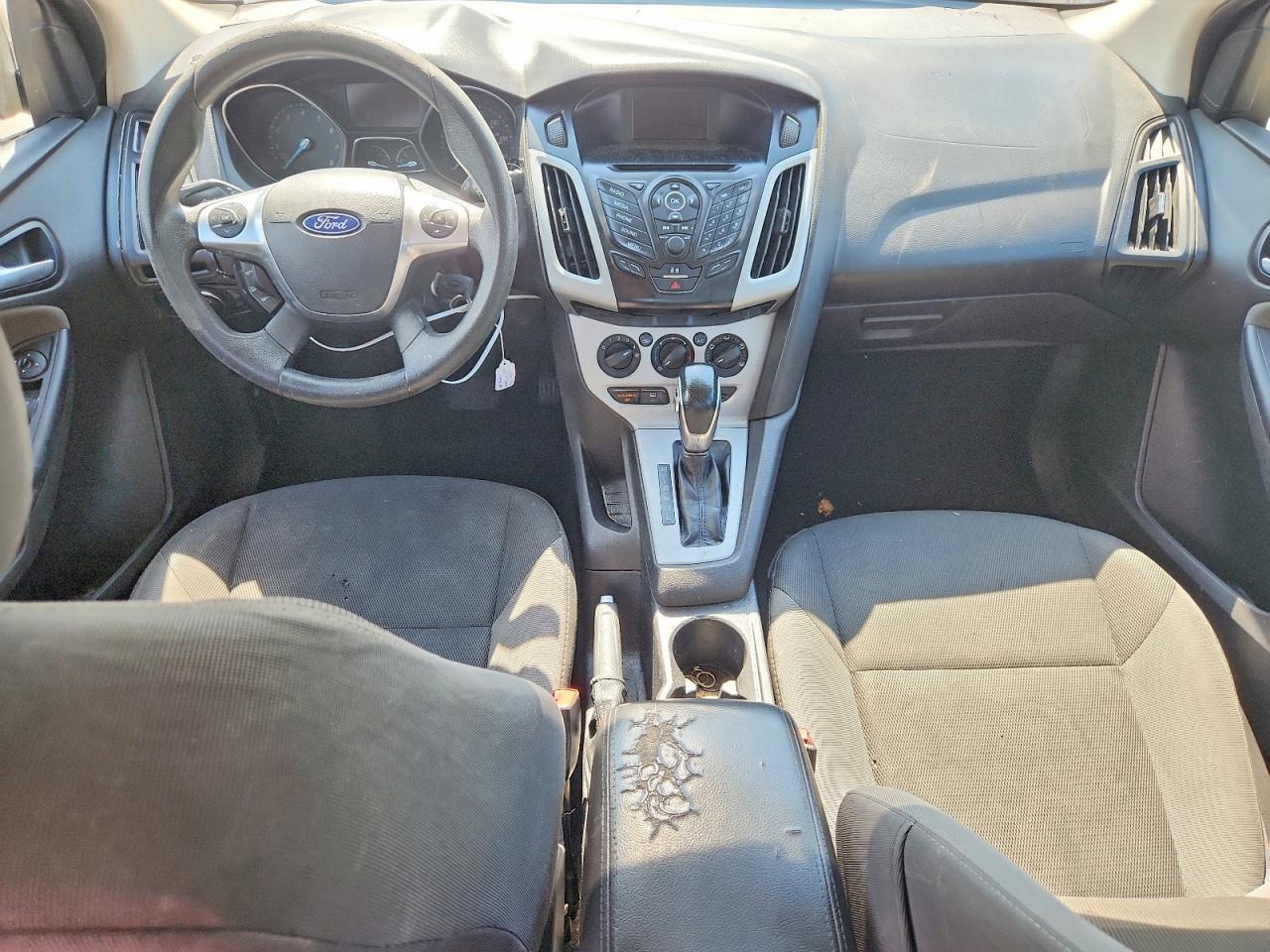 2014 FORD FOCUS SE — Фото 8 из 12