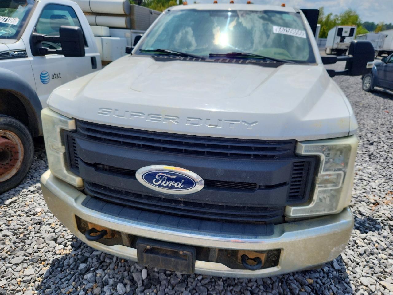1FD8W3GT1HEB49045 2017 FORD F350 photo no. 5