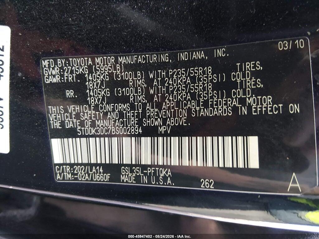 5TDDK3DC7BS002894 2011 TOYOTA SIENNA photo no. 9